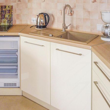 1 Bedroom Gorgeous Apartment In Gdansk Stogi Exterior foto
